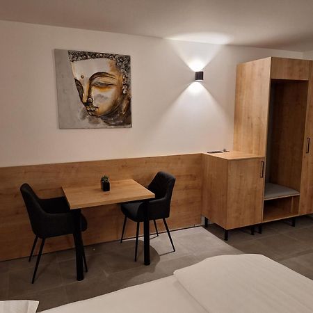 Apartamento Prenocisca Kralj Komenda Exterior foto