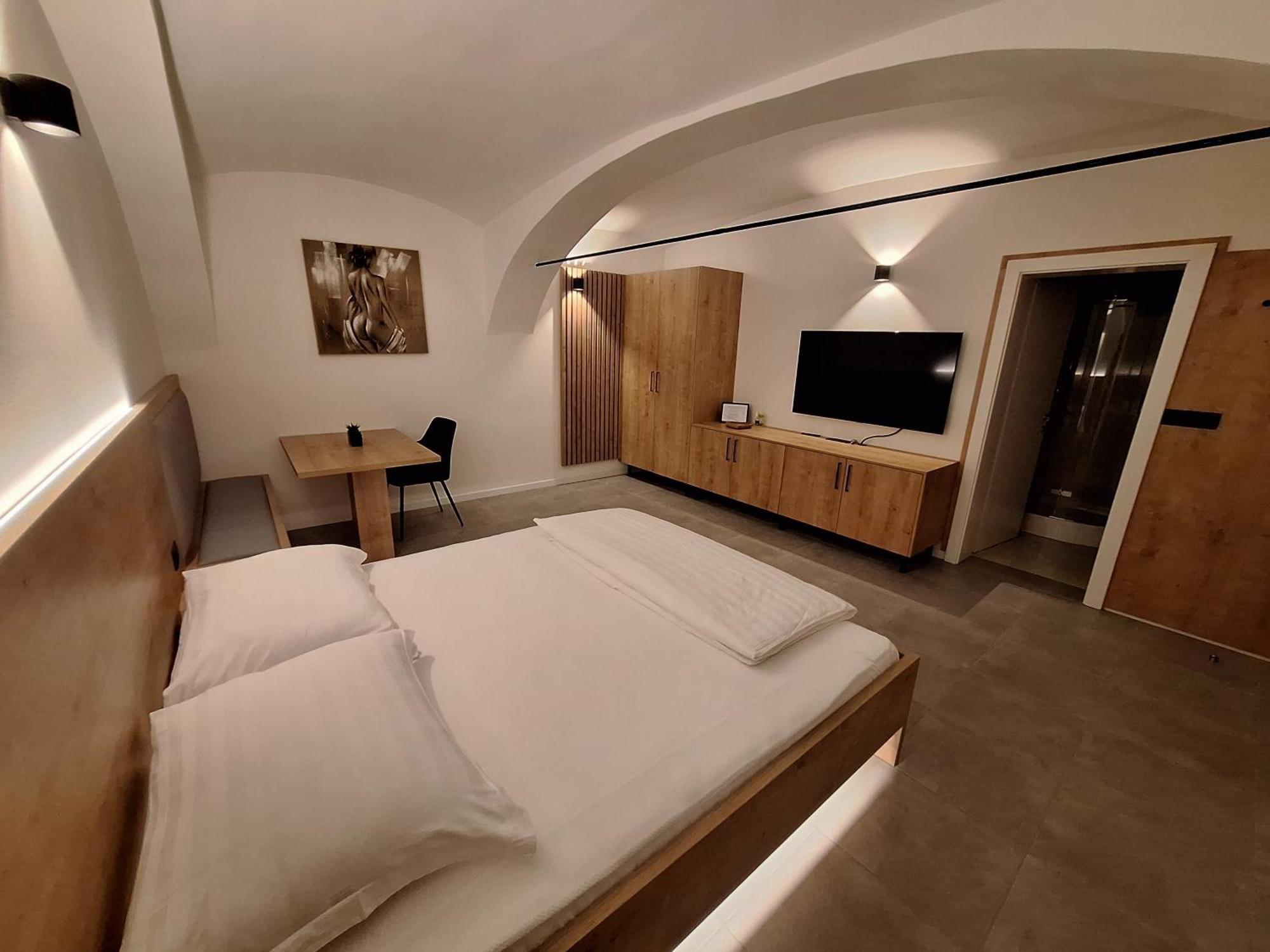 Apartamento Prenocisca Kralj Komenda Exterior foto