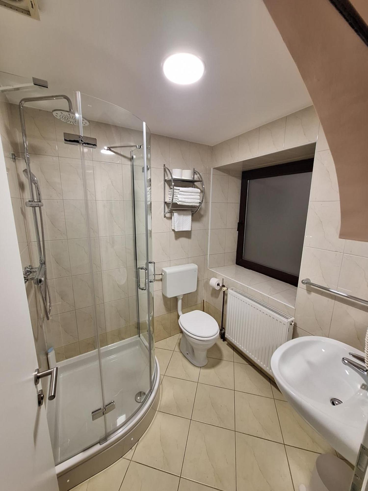 Apartamento Prenocisca Kralj Komenda Exterior foto